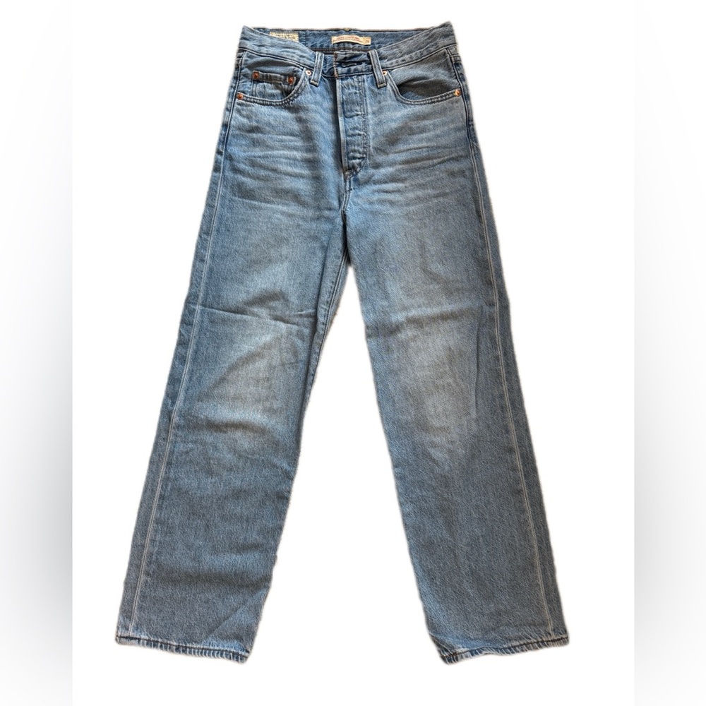 Levi’s Ribcage Straight Ankle